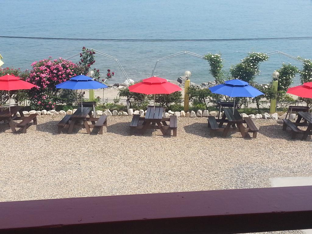 Yongdu Beach Pension Boryeong Exteriör bild