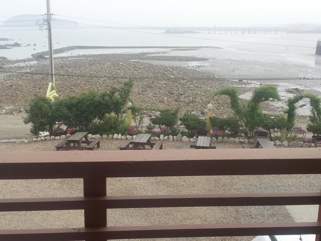 Yongdu Beach Pension Boryeong Exteriör bild